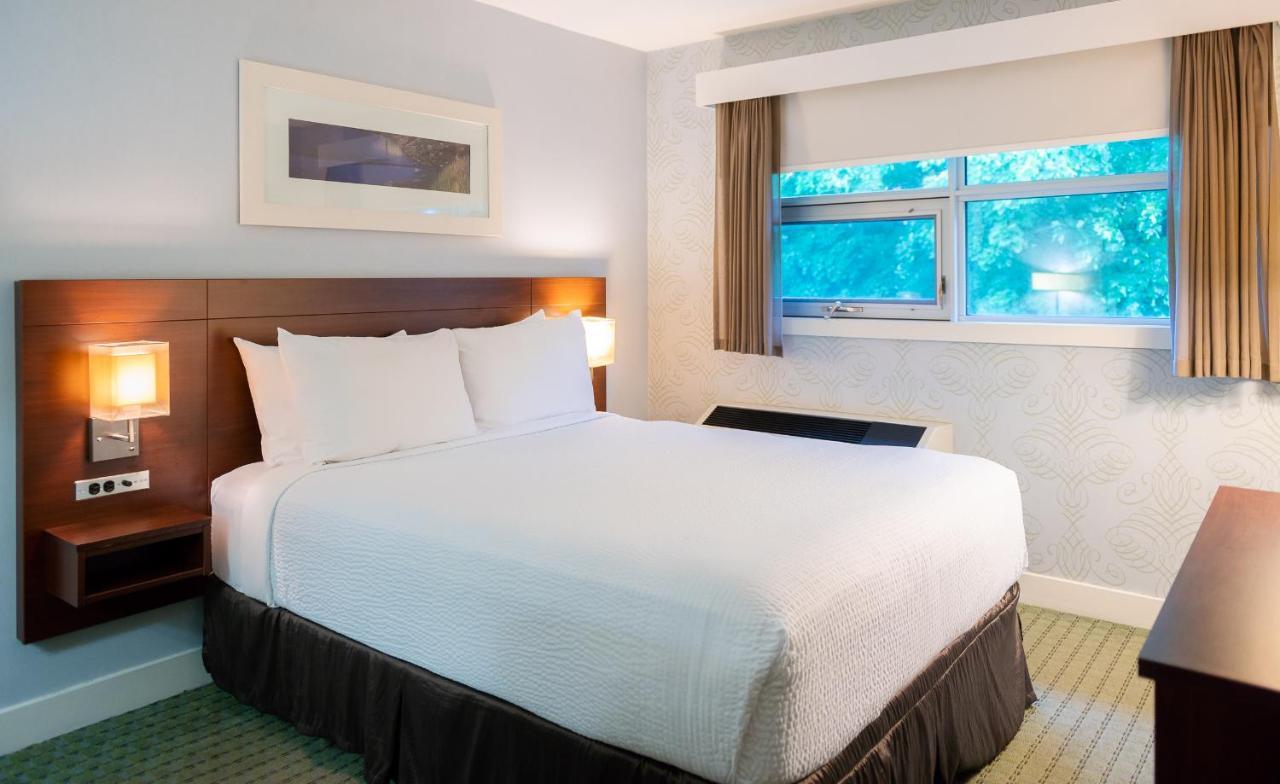 Rodd Moncton Hotel Exterior photo