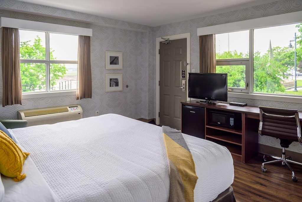 Rodd Moncton Hotel Room photo